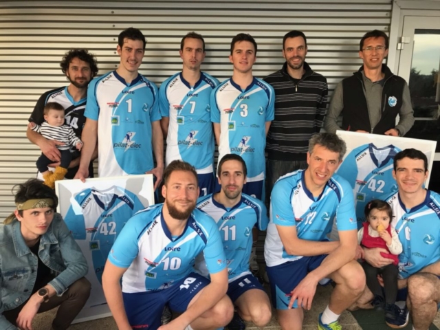 EFVB Photo équipe avec nouveaux maillots